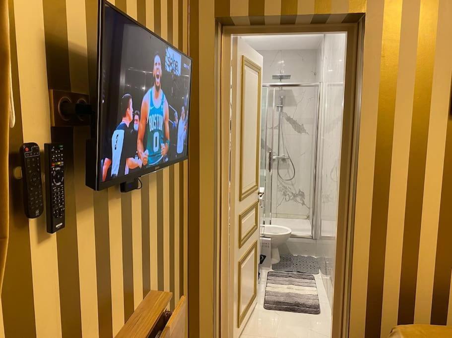 Premium Studio 2 Minutes Walk From Champs-Elysees Paryż Zewnętrze zdjęcie